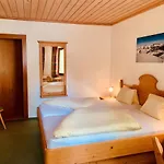 Alpenhof Schwaiger - Garni Pensión Mühlbach am Hochkönig