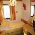 Pensión Alpenhof Schwaiger - Garni 3*