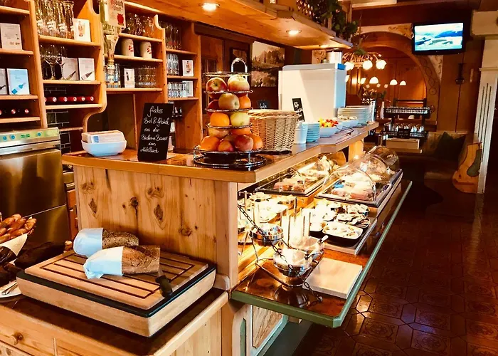 Pensión Alpenhof Schwaiger - Garni 3*
